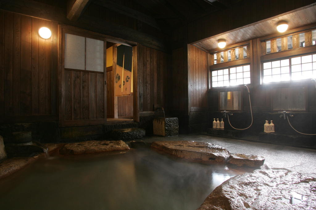 Ryokan Sanga Minamioguni Bagian luar foto